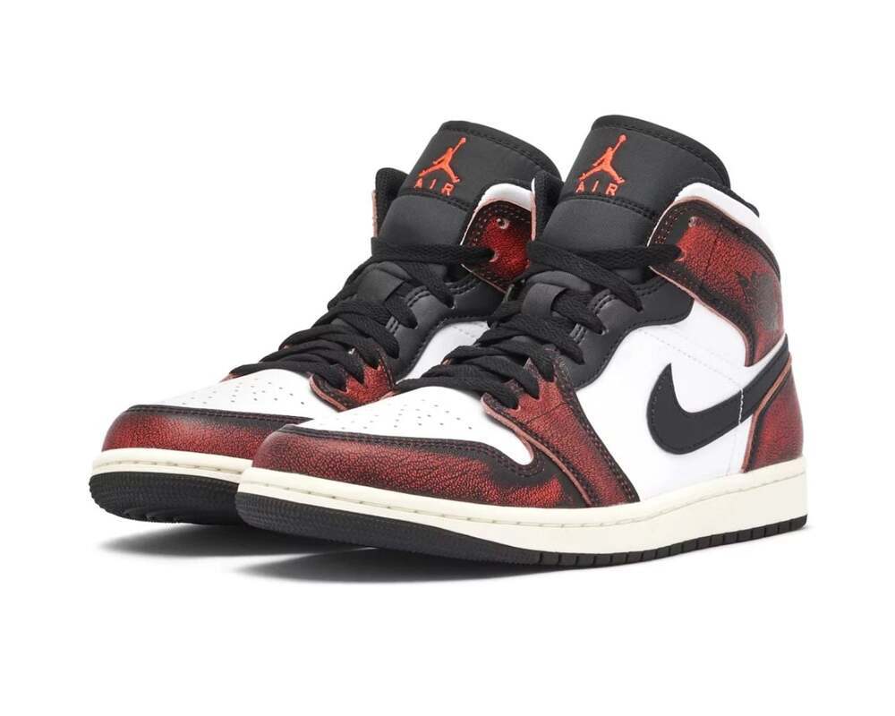 Jordan Kids Air Jordan 1 Mid SE "Infrared" Sneakers